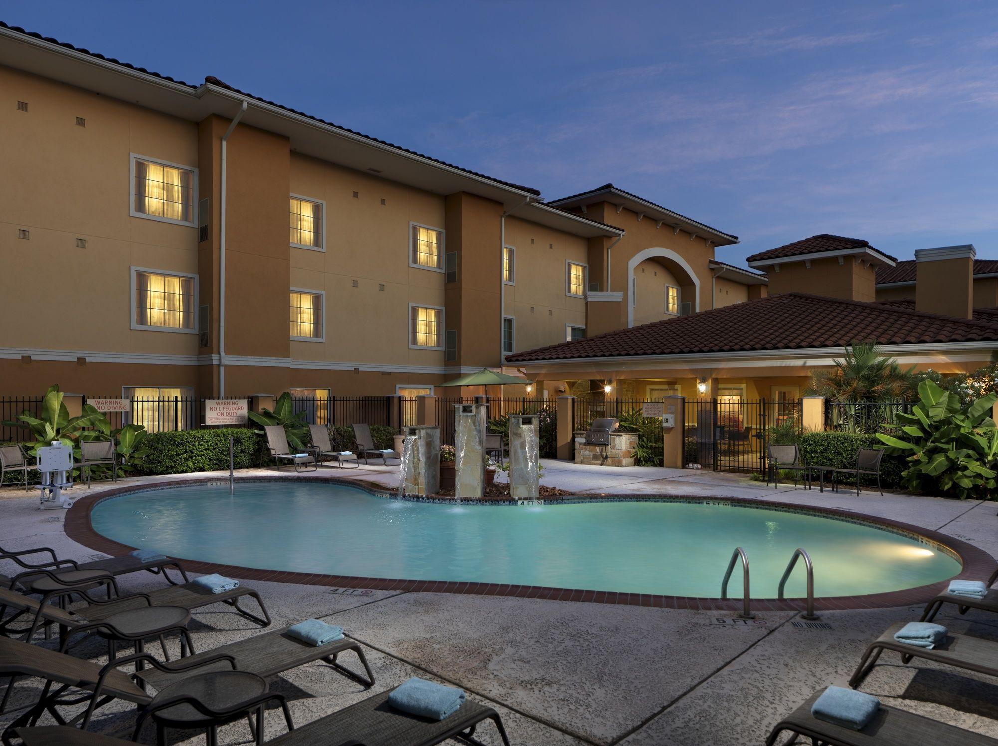 Towneplace Suites Houston North/Shenandoah Dış mekan fotoğraf