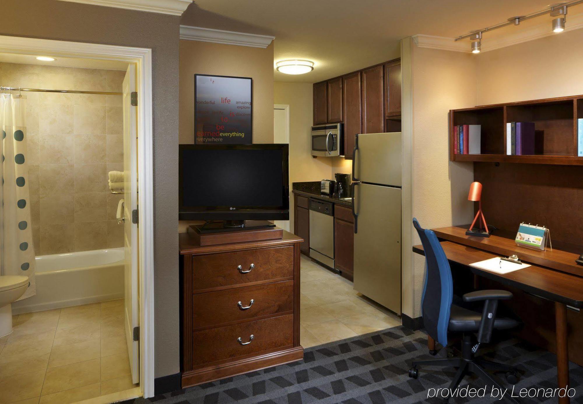 Towneplace Suites Houston North/Shenandoah Dış mekan fotoğraf